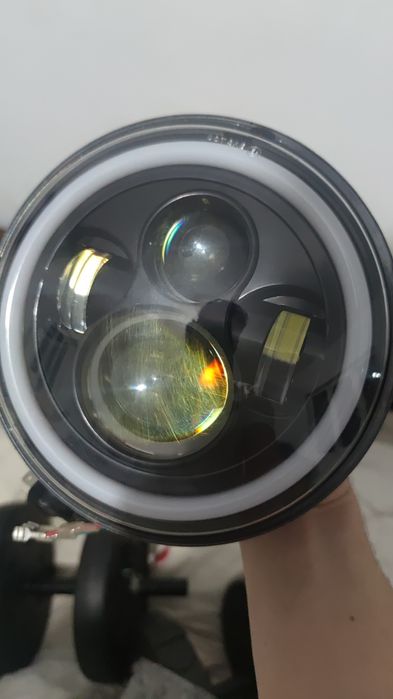 Vând Faruri Led de tip Angel Eyes