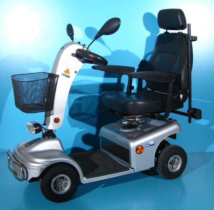 Scuter electric handicap/Invalizi Shoprider - 6 km/h