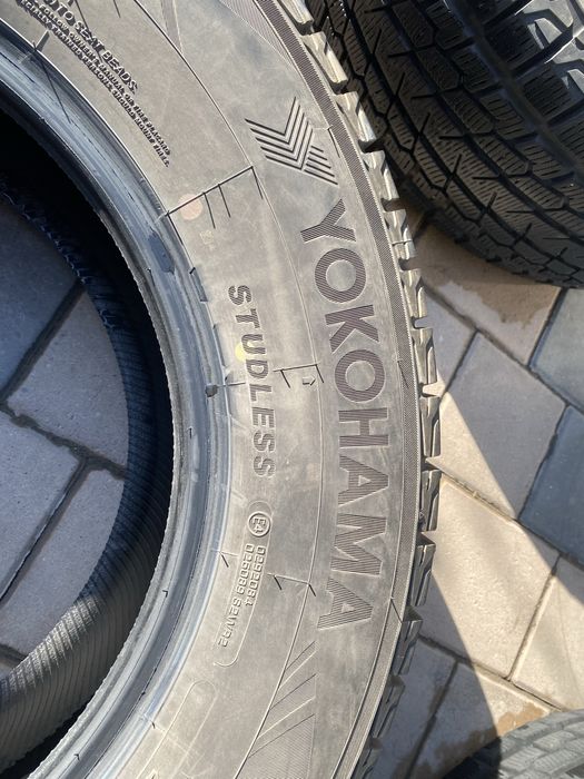 шины YOKOHAMA в отличнем состояний