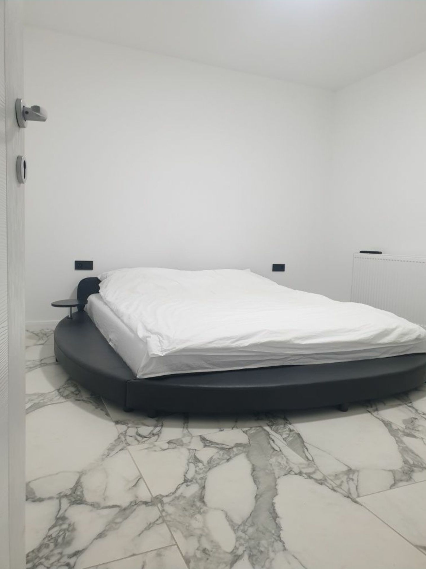 Vila de lux cu piscina de inchiriat