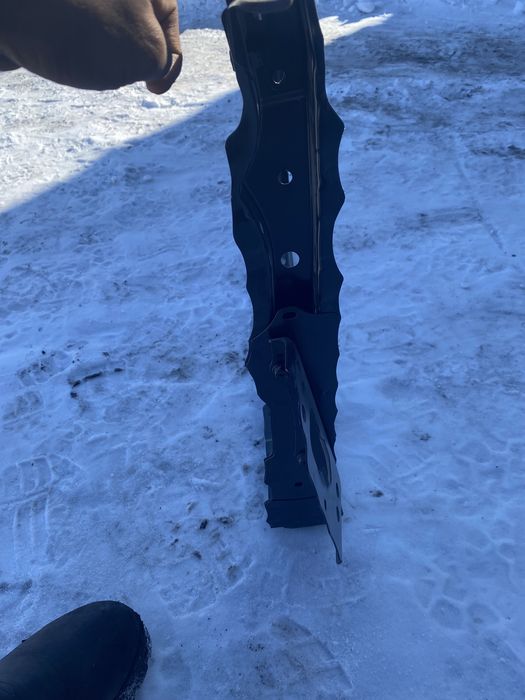 Рав 4 Rav 4 (30кузов )телевизор новый!