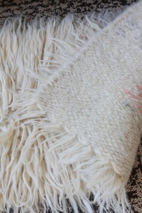 Ръчно тъкани килими.