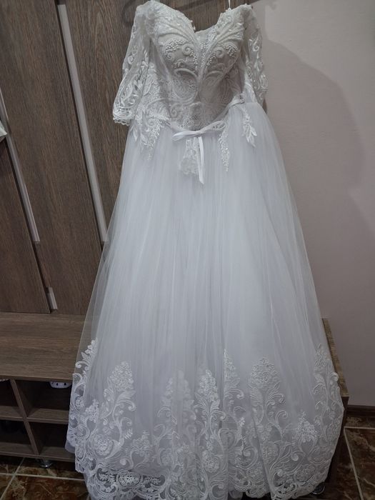 Vând rochie de mireasa