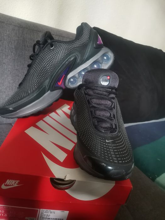 Adidasi Nike max DN noi  mărimea 43/44 originali cu cutia originala