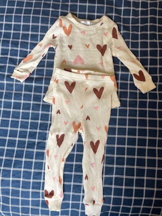 Дрехи за бебетл 6-9 месеца