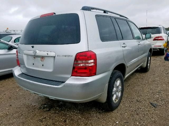 Бампер задний на Toyota Highlander 01-03 Хайландер 01-03