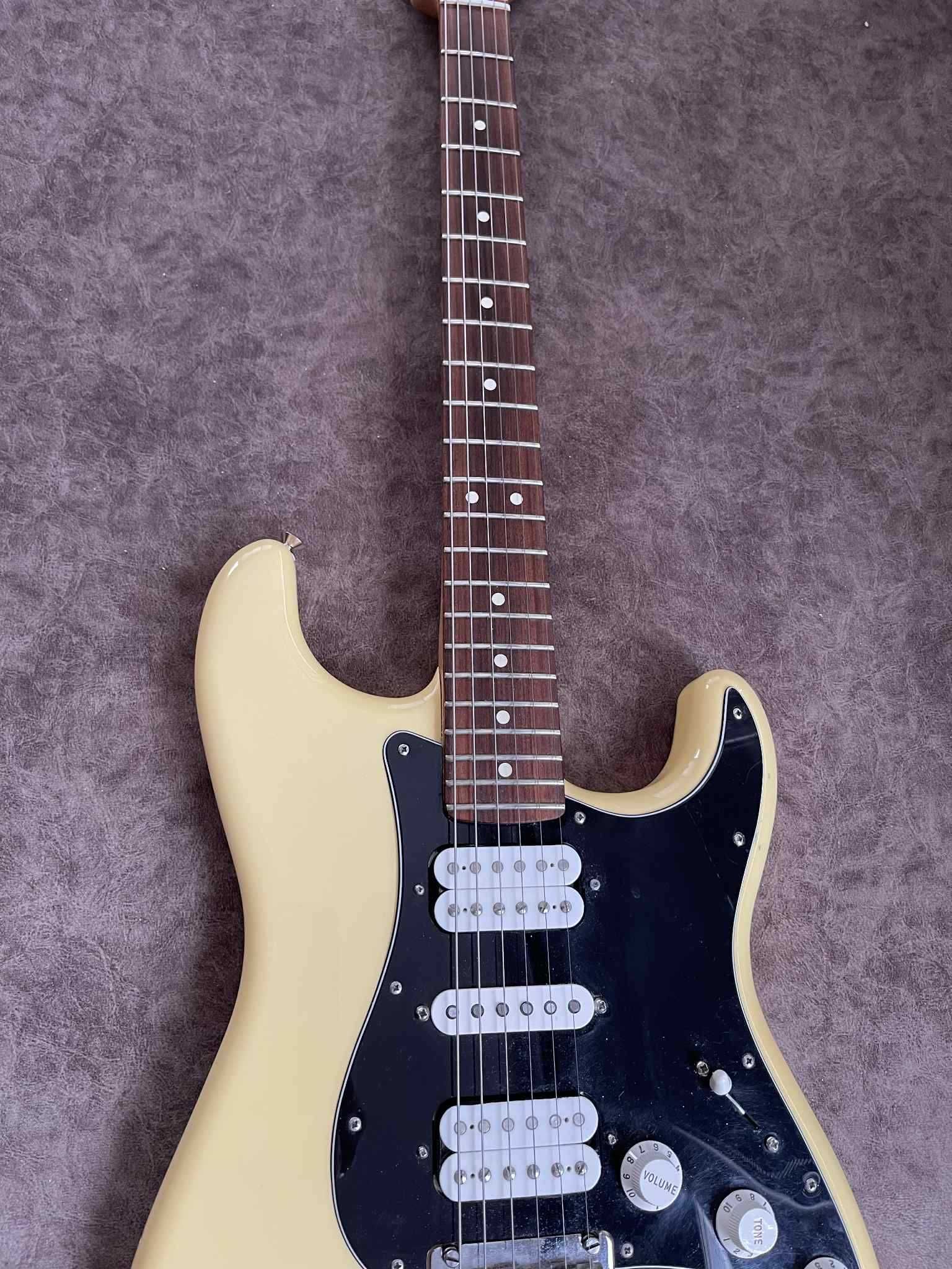 Електрическа китара  Fender Stratocaster-Mexico