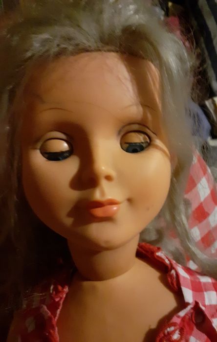 Papusa aradeanca 75 cm,veche 1975,