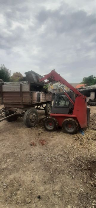 Curaț saivane ,gunoi grajd bobcat