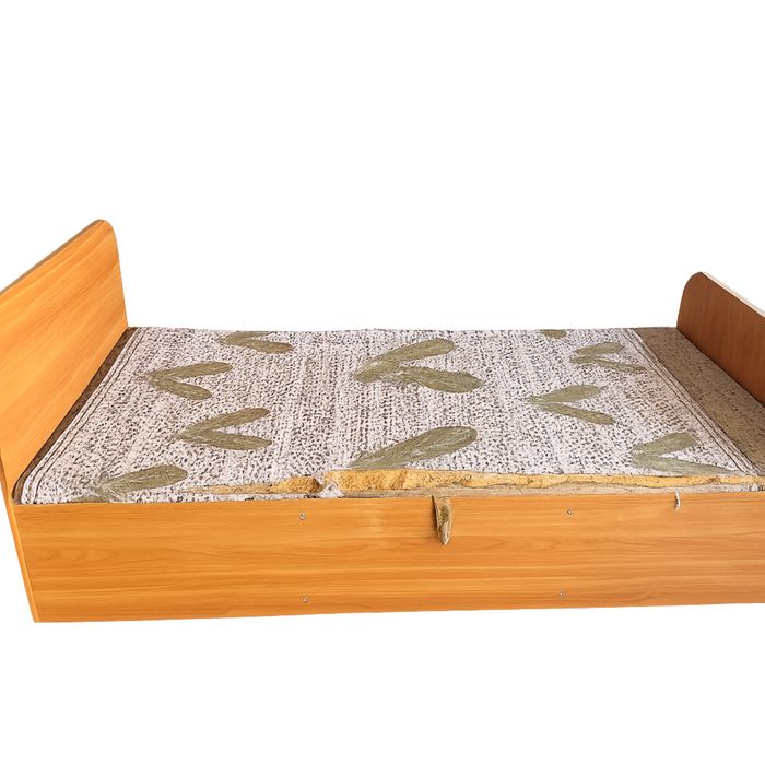 продается односпальная кровать