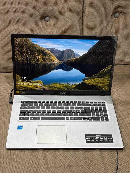 Acer Aspire 5 ecran 17.3 FullHD core i3 1115G4 11th 500gb M2, 8gb DDR4