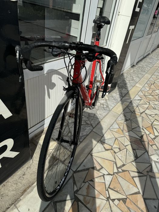 Шоссейни велосипед гончик