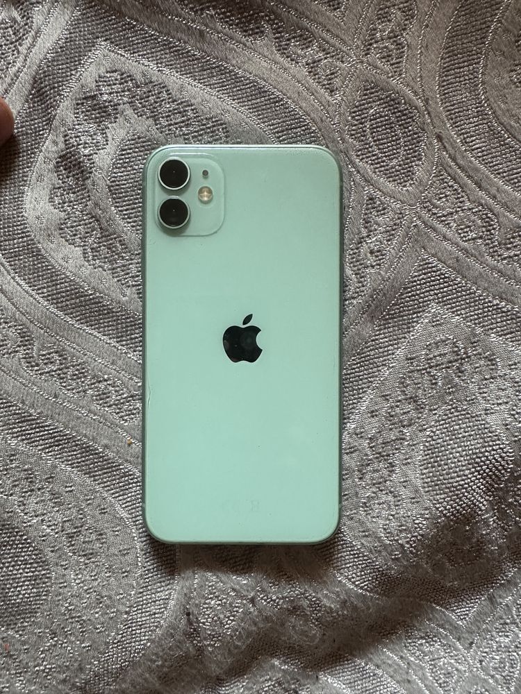 Iphone 11 Green + подаръци