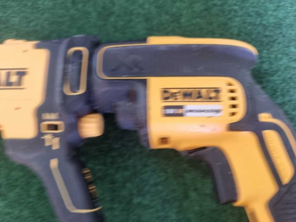 dewalt DCF 620 - аакумулаторен винтоверт за гипскартон