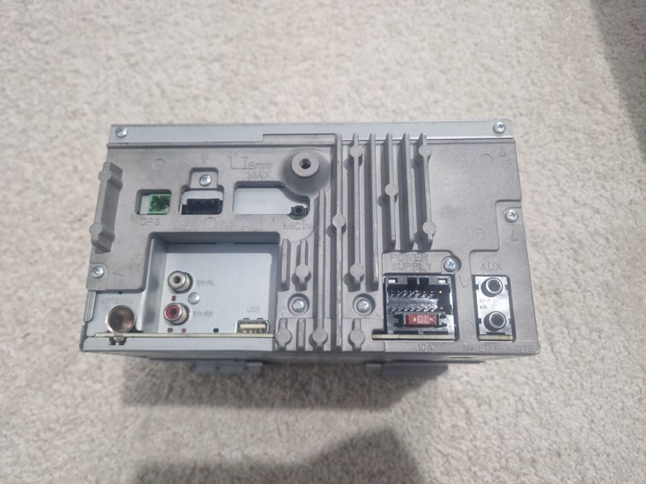 Nagiatie Pioneer AVIC-F320BT touchscreen - navigatie masina auto