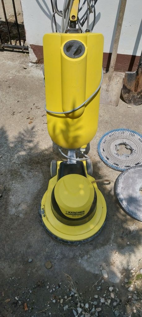 Monodisc karcher