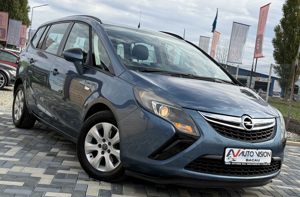 *RATE*Opel Zafira Tourer 1.6CDTi 136CP 2013 E5 NAV Inmatriculata RO!