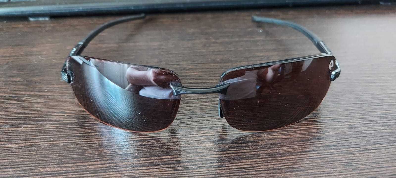 Фирменные солнцезащитные очки PokerStars