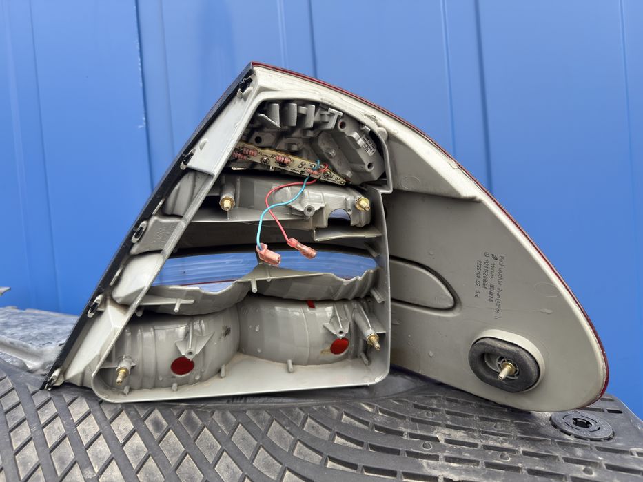 Стоп за Мерцедес w211