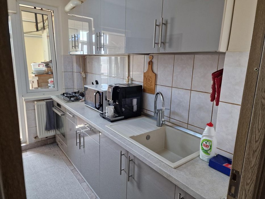 Vând apartament 3 camere 72 mp etaj 4/9