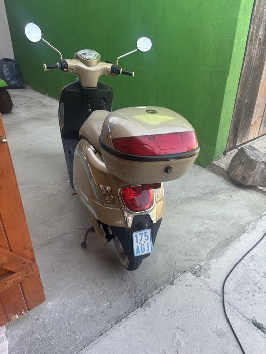 Scuter Electric