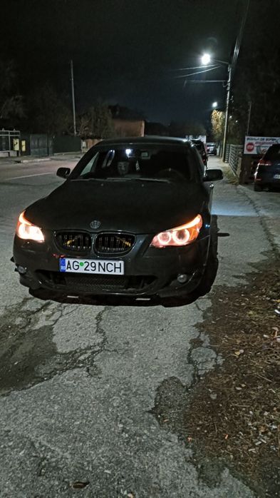 Vând sau schimb BMW 530 diesel  Manual