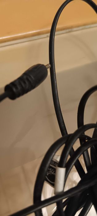 Зарядни устройства за мобилни телефони