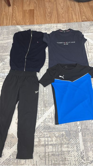 1) томи кардиган 2)томи футболка 3)ребок трико 4)пума футболка