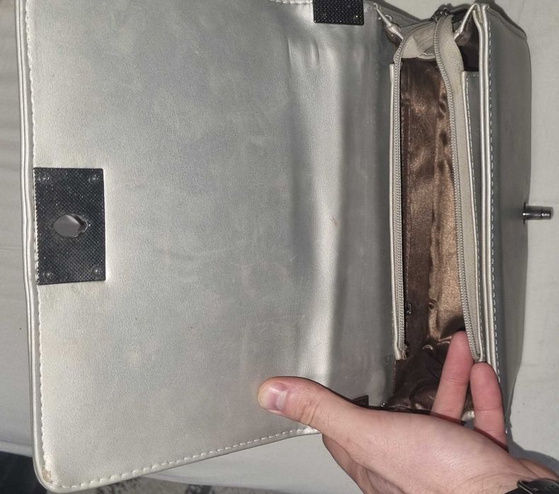 Geantă de damă diferite modele