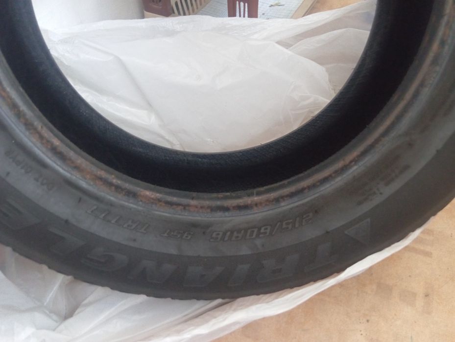 Зимняя резина 215/60 R16 (б/у), 4 штуки