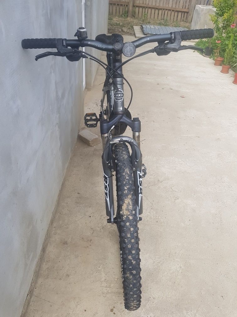 Bicicleta adusa din anglia
