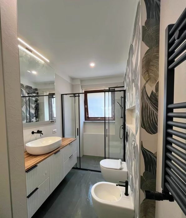 Renovari baie si bucatarie, instalații sanitare. Instalații electrice