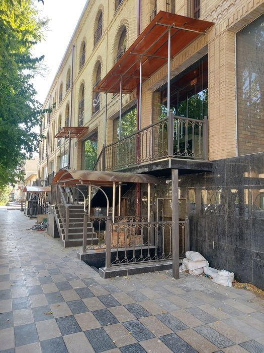 Перила, козерог, поручения