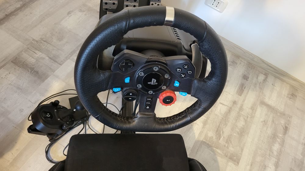 Volan și scaun gaming PlayStation 5,4 3 și PC