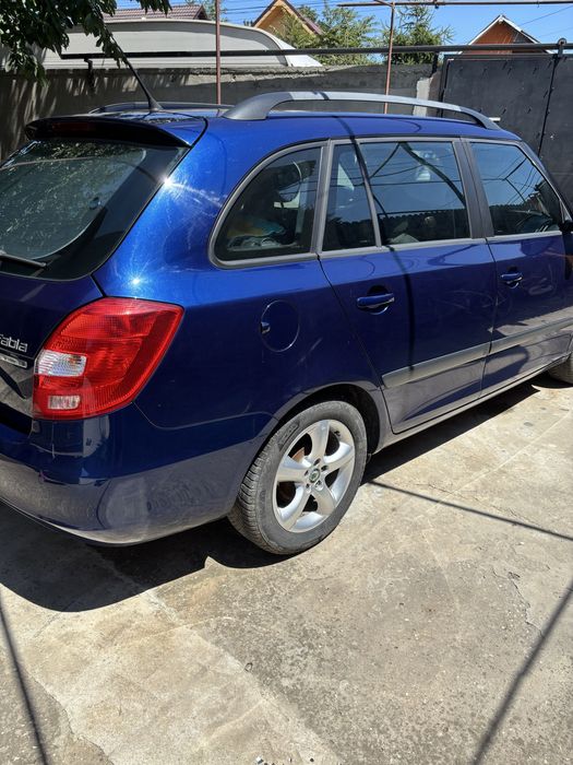 Skoda Fabia 2    ..