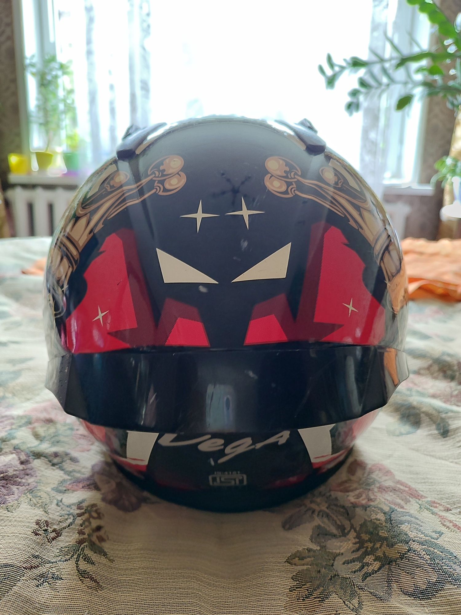 Vega BOLT helmet