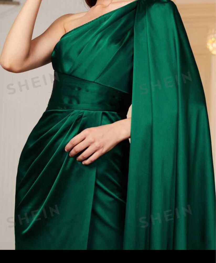 Rochie noua cu eticheta marimea S verde