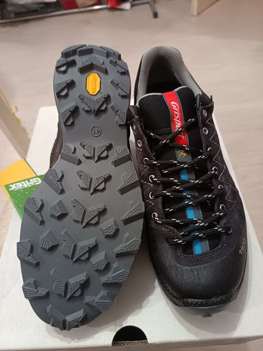 Мъжки туристически обувки Gri Sport, нови