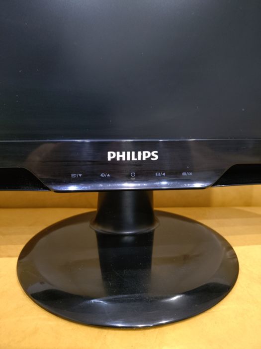 Monitor Philips 19 "