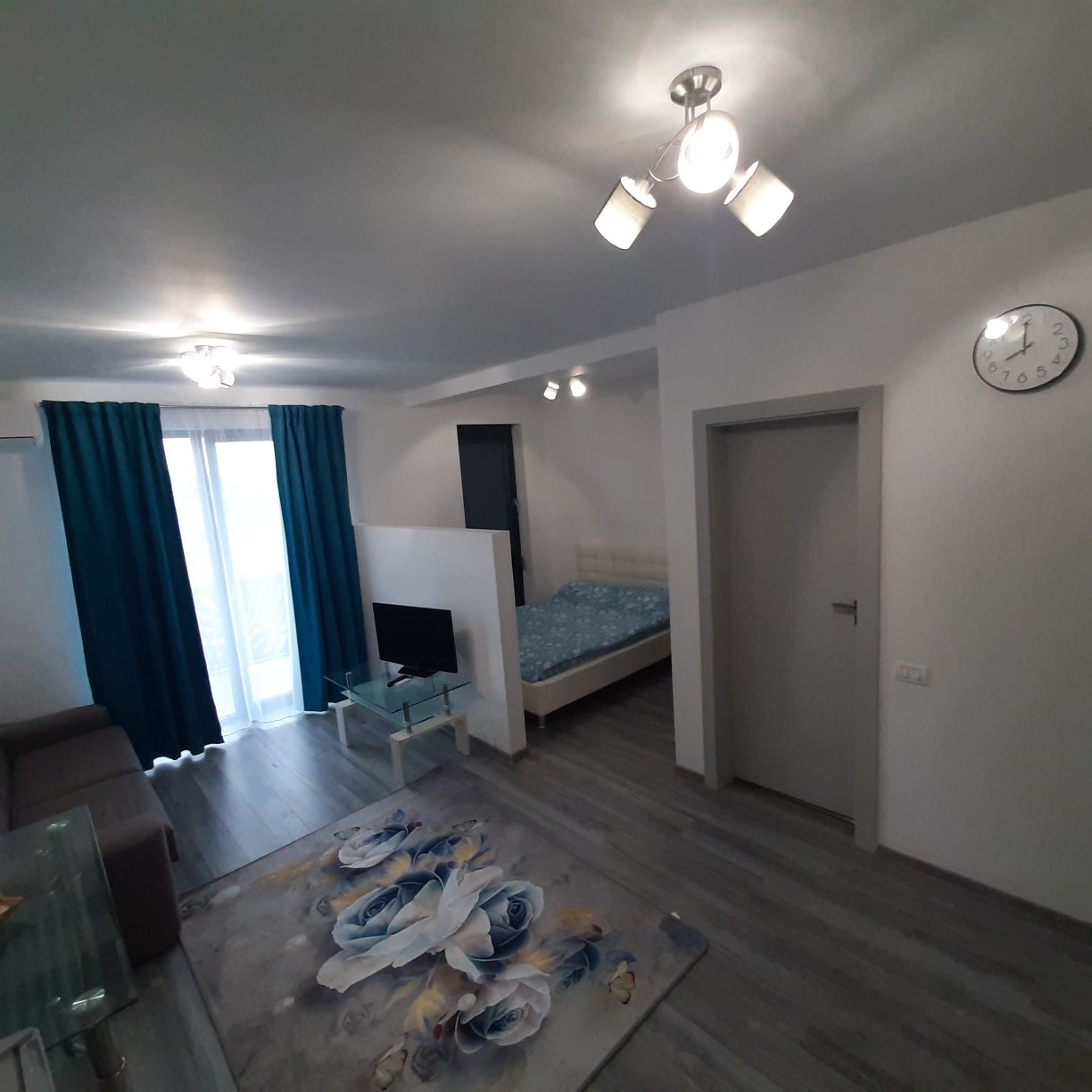 Închiriez apartament regim hotelier Băile Felix