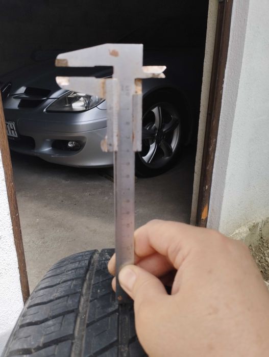 Джанта с гума за Мерцедес