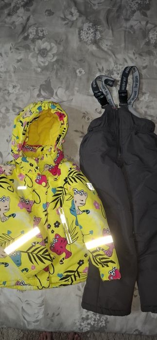 Продам зимний комбенизон на девочку