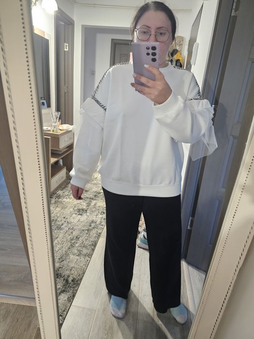 Bluzite grosute deosebite