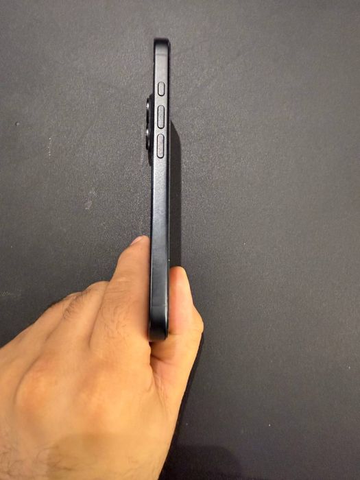 Продам айфон 16 128GB BLACK LLA