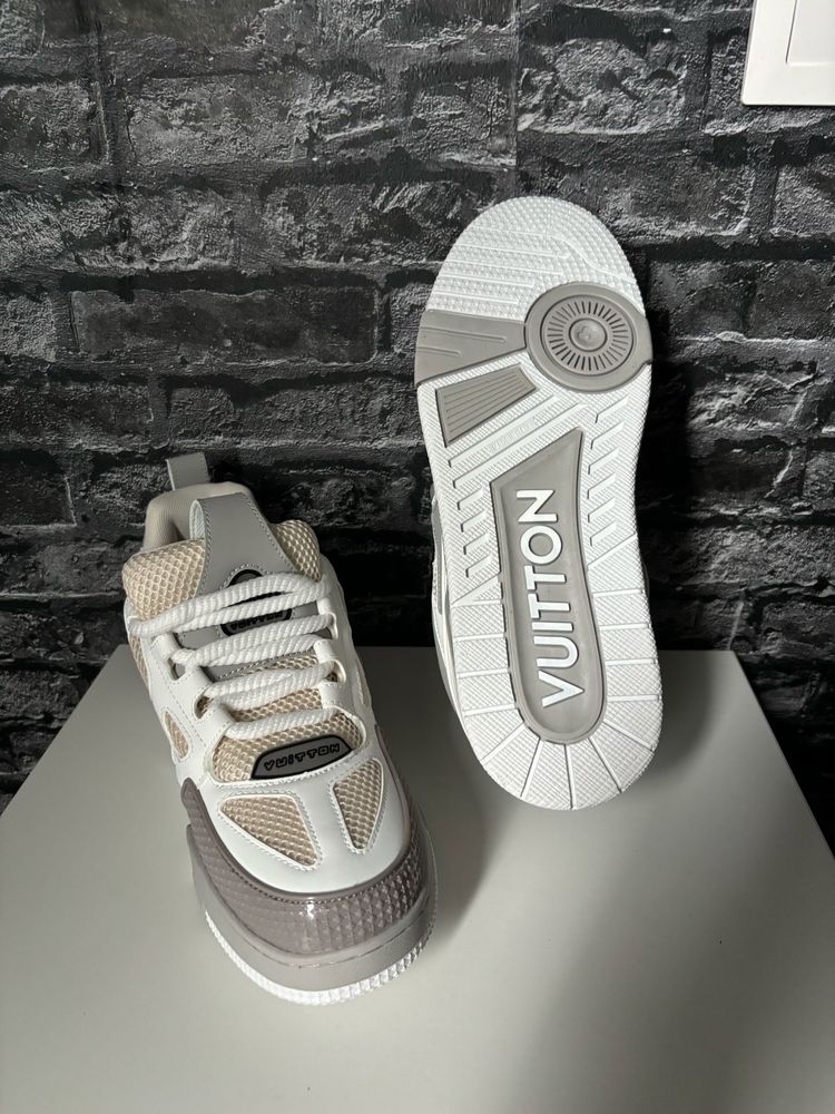 Louis Vuitton Skate Grey