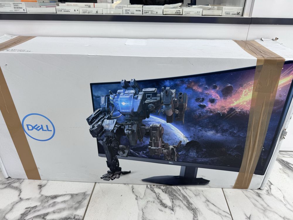 Dell 34 curved Gaming Monitor *Чисто нов*