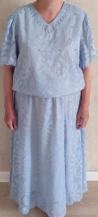 Продам.      платье