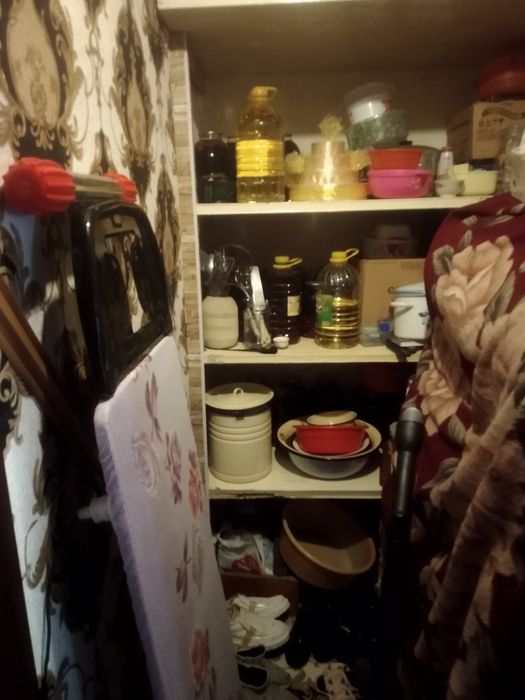 Срочно Продаю Сергели 5 2 Комнатный