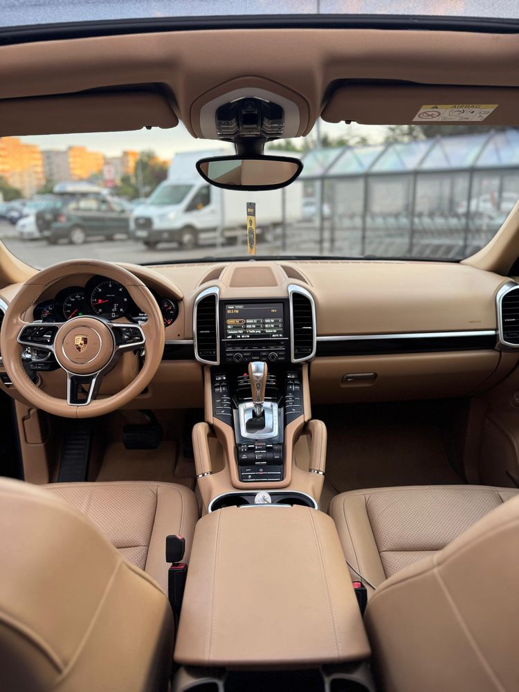 Porsche cayenne facelift panoramic suspensie  variante
