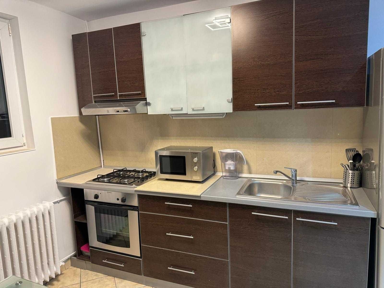 BANEASA, Parc Herastrau - Apt 3 camere, 2 bai, renovat